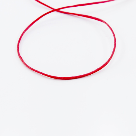 Шнур атласный мини-рулон, 1,5 мм, 4,5 м, цвет 14, красный. Арт P00470-1,5мм-14         