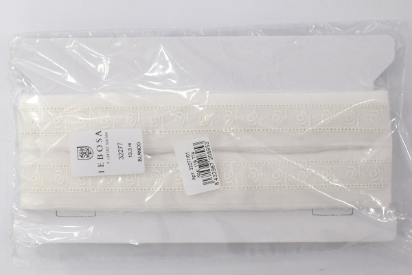 Шитье-вышивка на батисте, прошва, 25 мм, цвет белый. Арт 32277/01