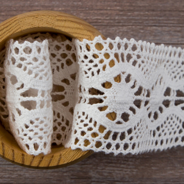 Мерсеризованное хлопковое кружево, 55 мм, цвет белый. Арт 2233/01