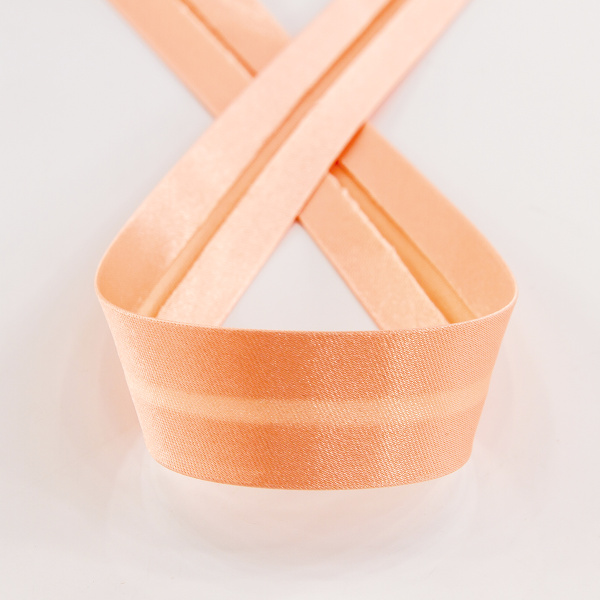 Косая бейка атласная 20 мм, 25 м, цвет 85, бледно-розовый. Арт 6260-20мм-85            