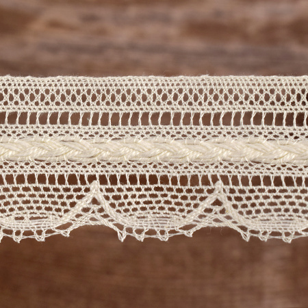 Мерсеризованное хлопковое кружево, 32 мм, цвет шампань. Арт 2177/72