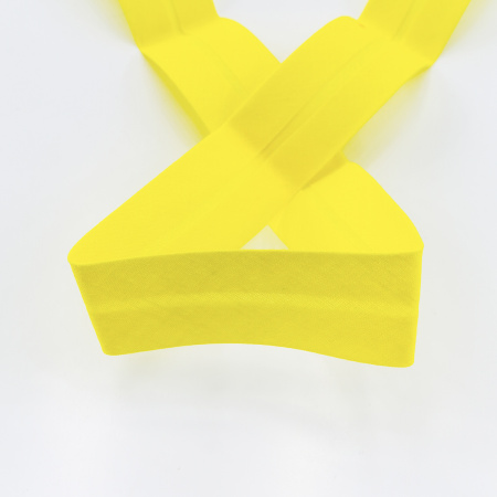 Косая бейка хлопок/полиэстер на блистере, 30 мм, 2,5 м, цвет 32, желтый. Арт P06120-30мм-32          