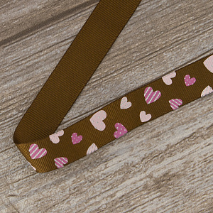 Лента репсовая на картонной мини-катушке "Сердечки". Арт VR20.140