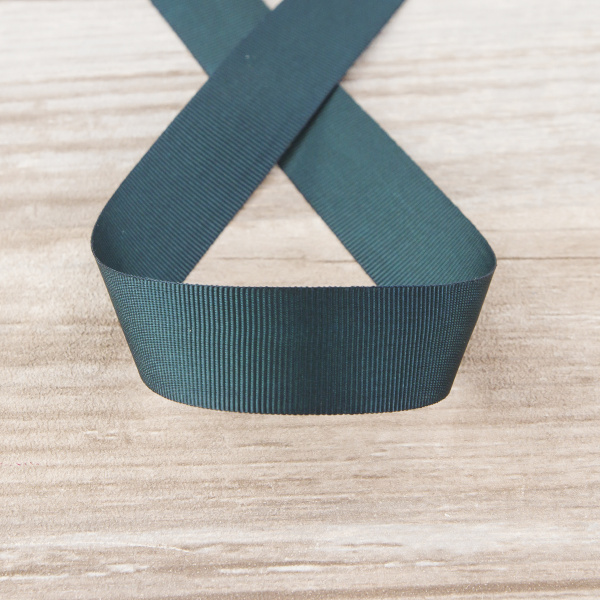 Лента репсовая SAFISA, 25 мм, 25 м, цвет 43 зеленый темный. Арт 350-25мм-43