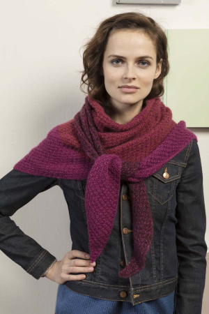 Пряжа Lusso, 36% шерсть, 27% шёлк, 19% верблюжья шерсть, 18% мохер, 25 г, 180 м. Арт 945.0080