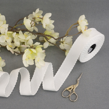 Лента канвовая Aida для вышивания 14 ct ширина 3 см. Арт 7003/1