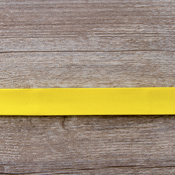 Косая бейка атласная  на блистере SAFISA, 20 мм, 2,5 м, цвет 32, желтый. Арт P06260-20мм-32          