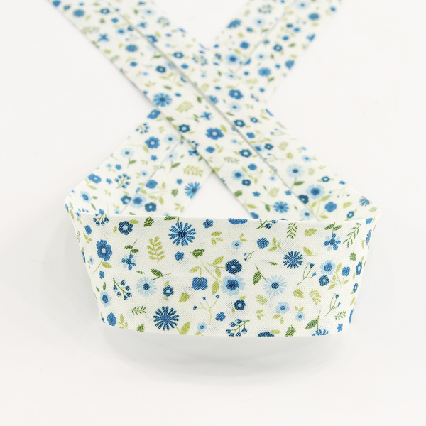 Косая бейка с рисунком SAFISA, арт.6626, 30 мм, 20 м, цвет 02. Арт 6626-30мм-02